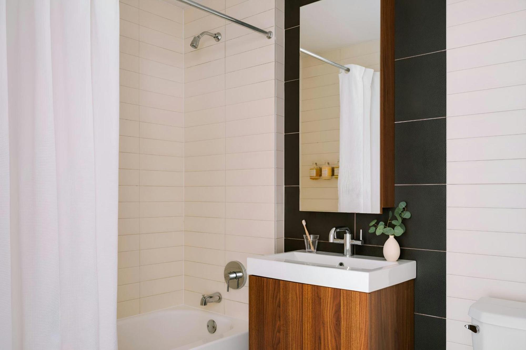 Sonder By Marriott Bonvoy One Platt Financial District